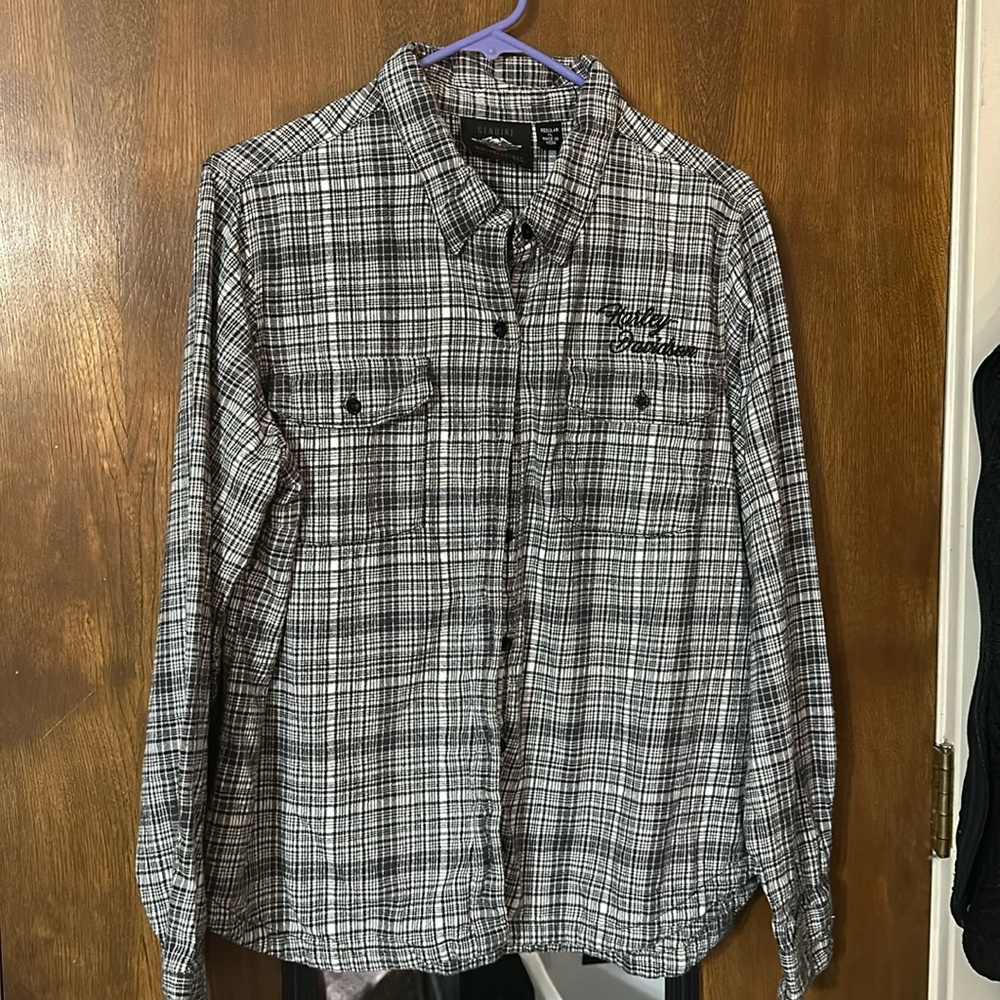 Long sleeve button up
